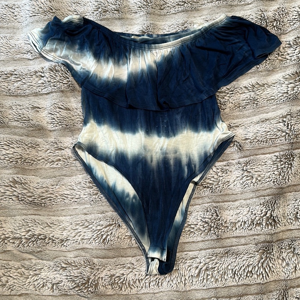NWOT Charlotte Russe Bodysuit